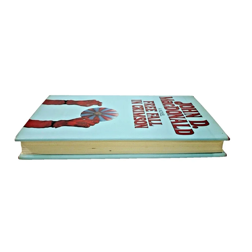 Free Fall in Crimson by John D MacDonald Vintage 1981 Harper & Row First Edition